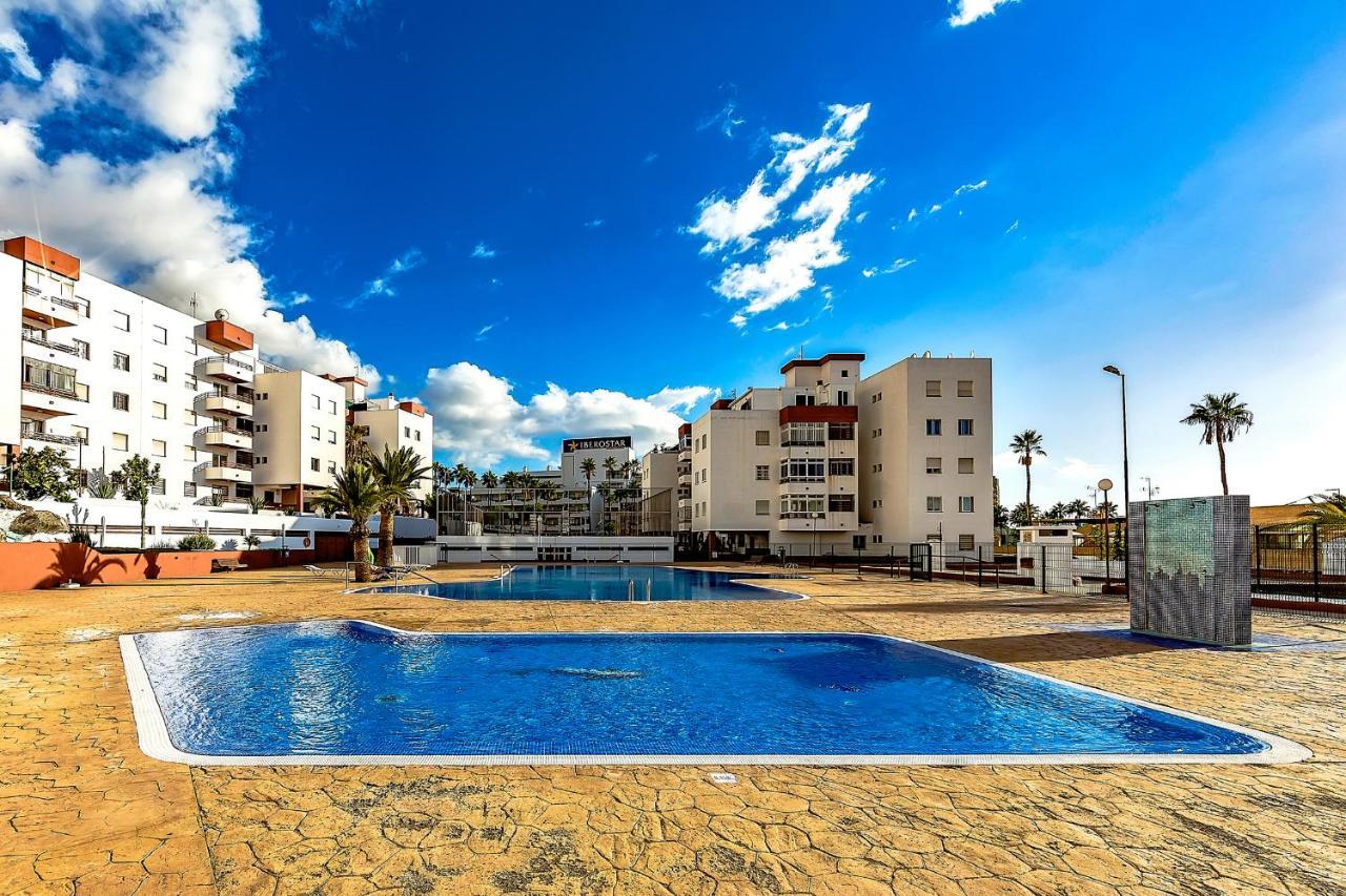 אדחה Apartamento Palmeras Del Sur מראה חיצוני תמונה